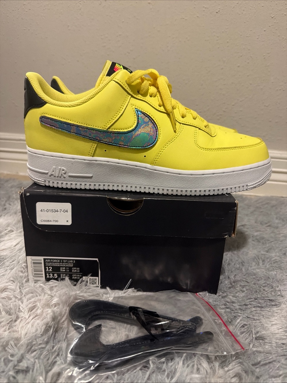 Nike Air Force 1  Low “Yellow Pulse” With Removable Swoosh’s Sz 12